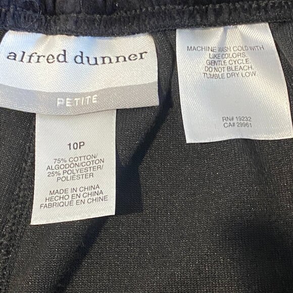 Alfred Dunner Cabin Fever Black Velvet Pants Sz 10P #264G - Picture 12 of 12